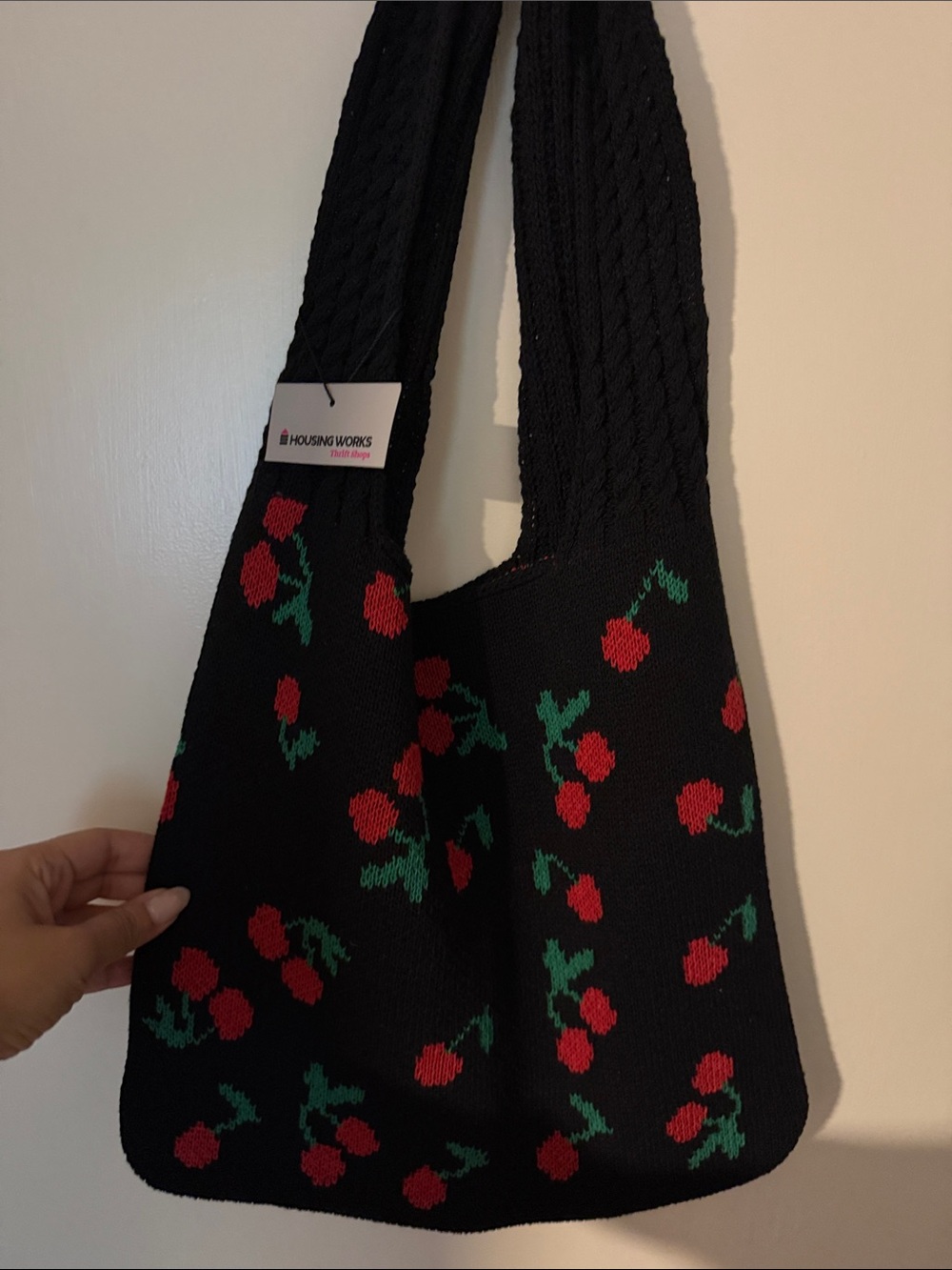 CHERRY KNIT TOTE